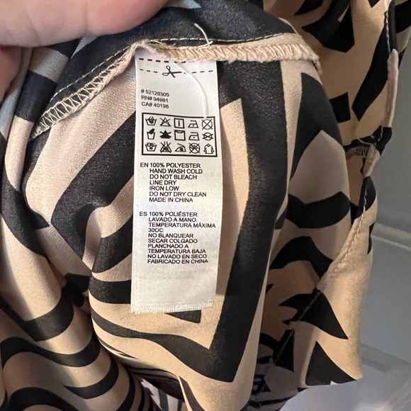 Small forever 21 geometric pattern print maxi dress elastic spaghetti strap - Picture 5 of 10